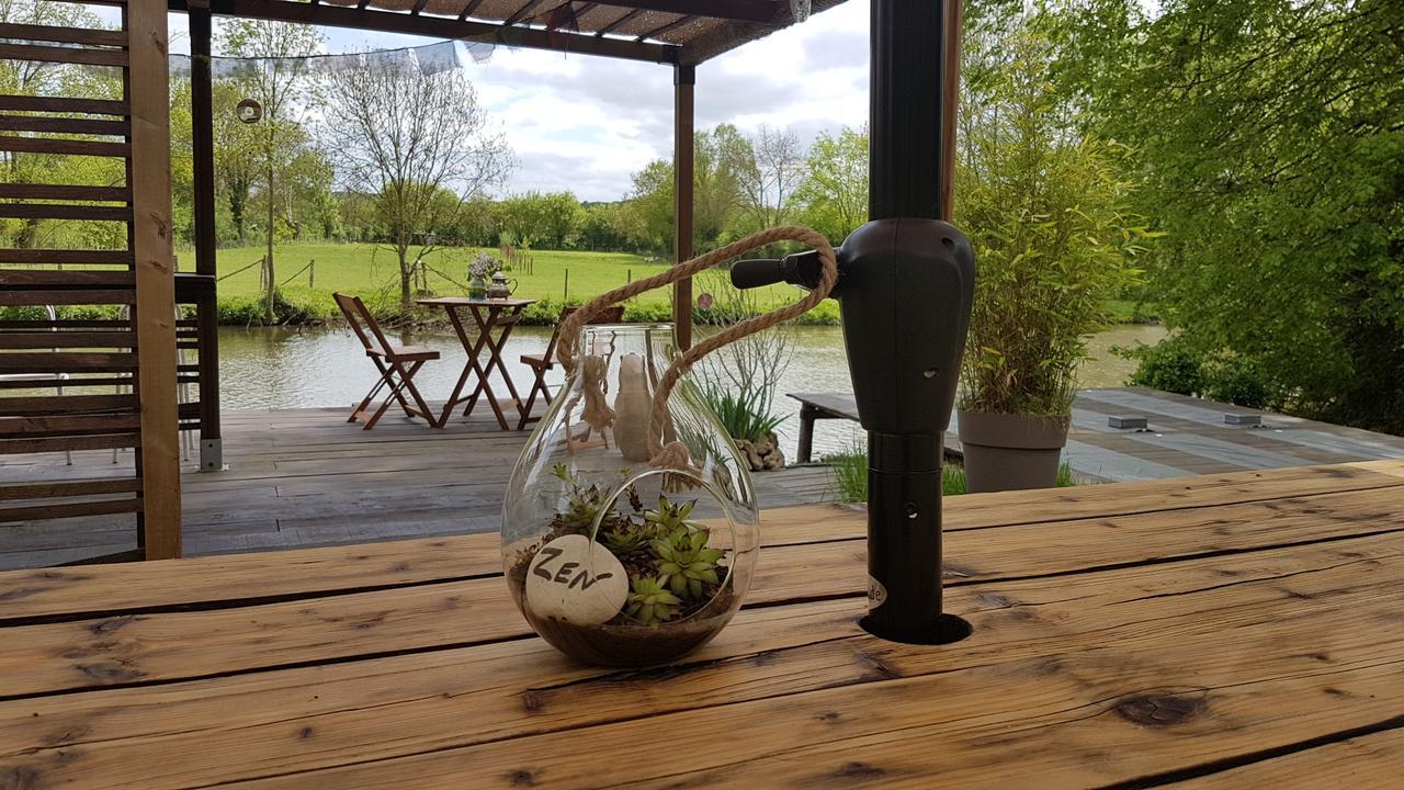 La belmontaise Bed & Breakfast Beaumont-sur-Sarthe Bagian luar foto