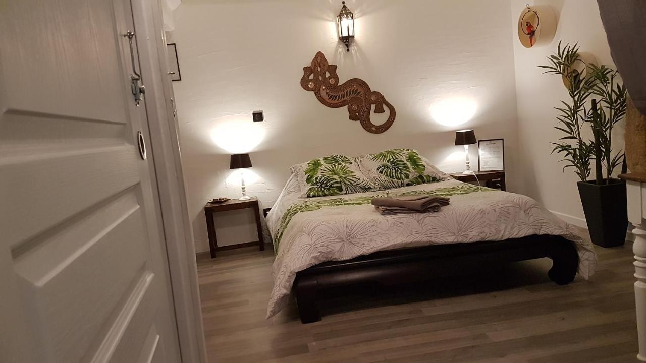 La belmontaise Bed & Breakfast Beaumont-sur-Sarthe Bagian luar foto